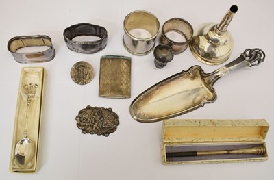 Lot 202 - Quantity of silver, white metal and plated wares