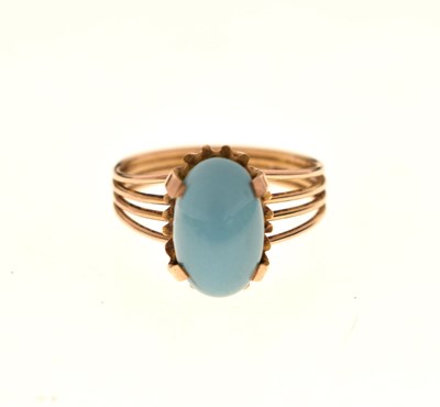 Lot 25 - Iranian turquoise unmarked yellow metal dress ring