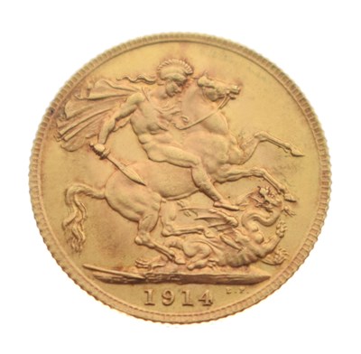 Lot 242 - George V gold sovereign, 1914