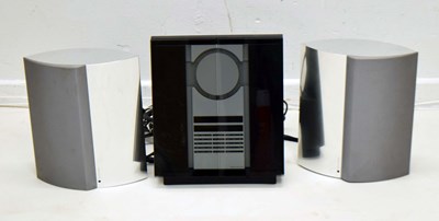 Lot 378 - Bang & Olufsen BeoSound 3000 CD player and pair of speakers