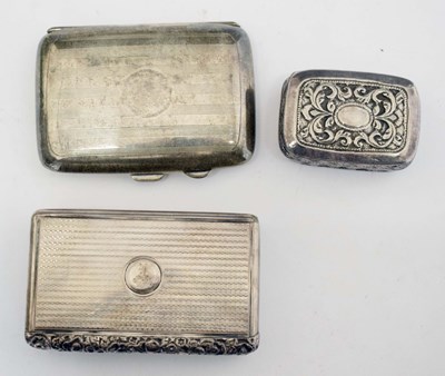 Lot 194 - George III silver snuff box, silver cigarette case, etc