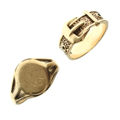 Lot 47 - 9ct gold signet ring and a 9ct gold buckle ring