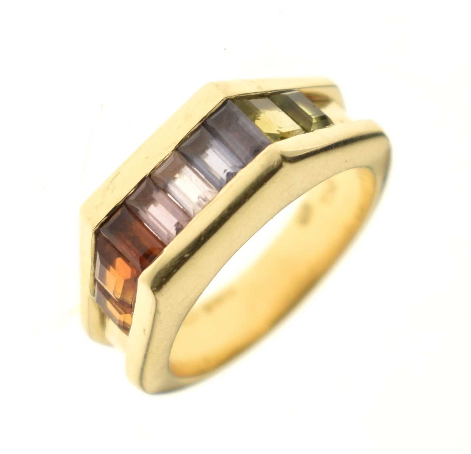 Lot 22 - Rainbow gemstone 18ct gold dress ring