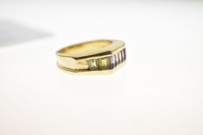 Lot 22 - Rainbow gemstone 18ct gold dress ring