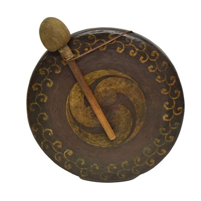 Lot 455 - Early 20th century Eastern copper alloy gong with beater