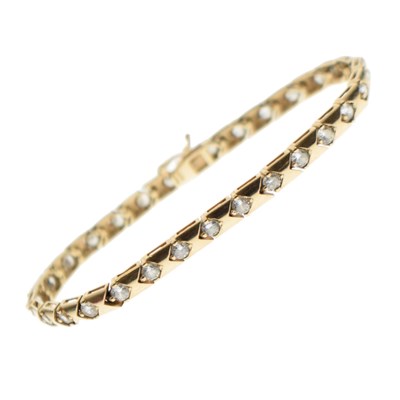Lot 112 - 9ct gold cubic zirconia bracelet