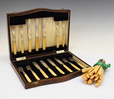 Lot 122 - George VI cased part set of silver fish cutlery with bone handles