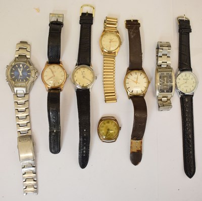 Lot 200 - Collection of fashion and dress watches