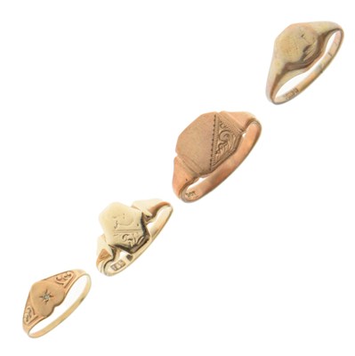 Lot 64 - Four various signet rings