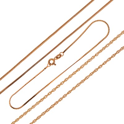 Lot 102 - 9ct gold box link chain and a 9ct gold bracelet