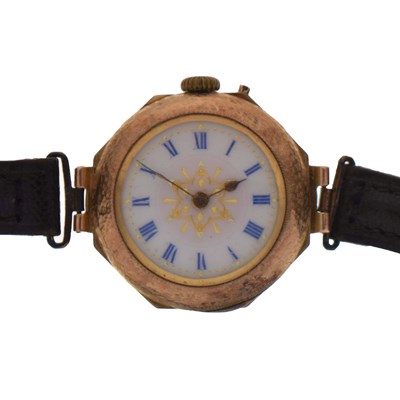Lot 188 - Early 20th century lady's 9ct yellow metal cased wristwatch