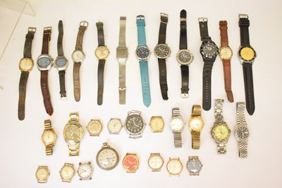 Lot 197 - Collection of fashion watches