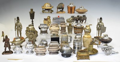 Lot 410 - Collection of vintage table lighters