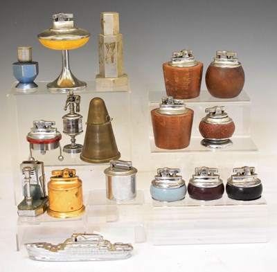 Lot 323 - Collection of mid 20th century table lighters