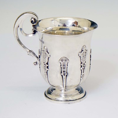 Lot 252 - Edward VII silver christening mug