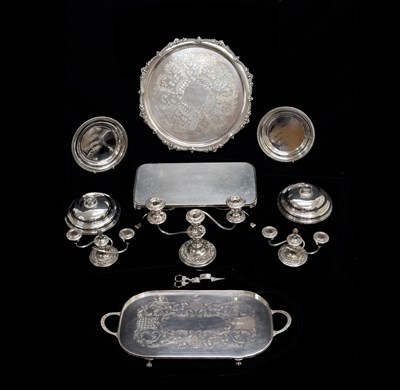 Lot 453 - Collection of silver plated dinner / table wares