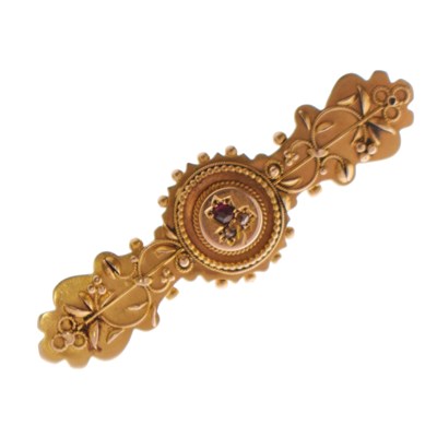 Lot 68 - Victorian ruby and diamond bar brooch