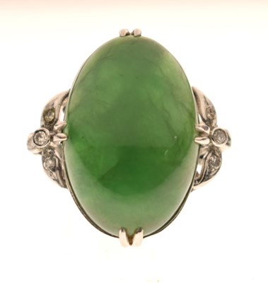 Lot 30 - Chinese jade and diamond 18k white gold ring