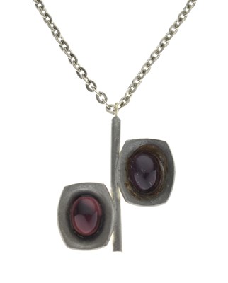 Lot 134 - Jorgen Jensen red glass pewter pendant necklace