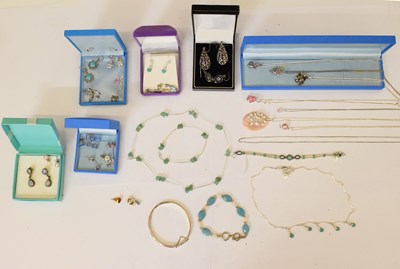 Lot 144 - Assorted silver and white metal dress jewellery
