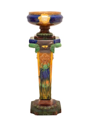 Lot 339 - Majolica jardinière and pedestal