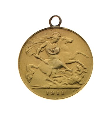 Lot 276 - George V gold half sovereign, 1911