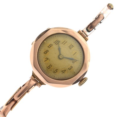 Lot 183 - Lady's 1920s 9ct gold bracelet watch