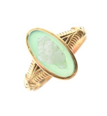 Lot 32 - Navette shaped cameo 18ct gold ring