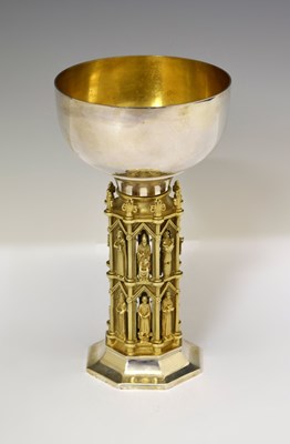 Lot 158 - Elizabeth II parcel gilt goblet issued to commemorate the 8th centenary of Wells Cathedral