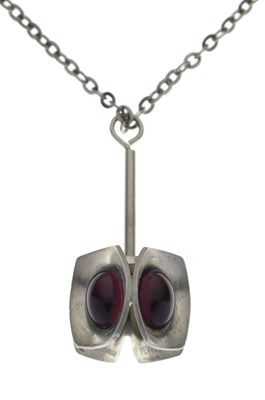 Lot 75 - Jorgen Jensen glass pewter pendant necklace