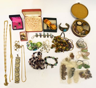 Lot 158 - Collection of costume jewellery