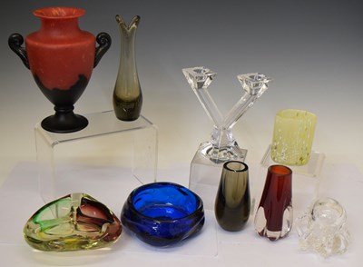 Lot 559 - Collection of mid 20th century and later art glass