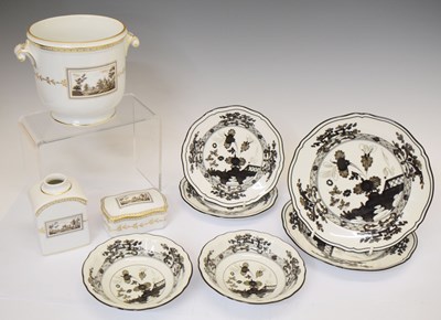Lot 621 - Richard Ginori, Italy - Collection of porcelain