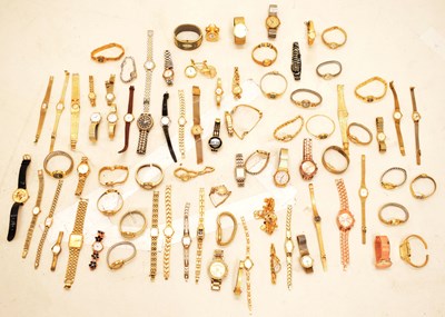 Lot 194 - Collection of gold plated fashion watches