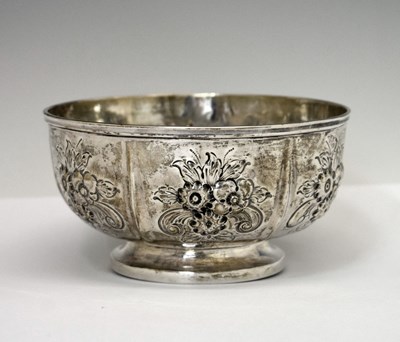 Lot 156 - Late Victorian Irish silver bowl