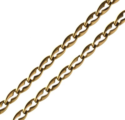 Lot 90 - Chiampesan - Italian 9ct gold fancy curb link necklace