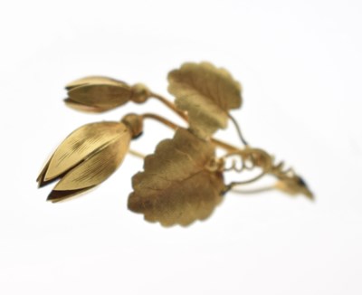 Lot 49 - Victorian yellow metal brooch in the form of a flower