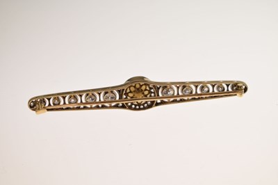 Lot 41 - Belle Epoque diamond and pearl 14ct yellow and white gold bar brooch