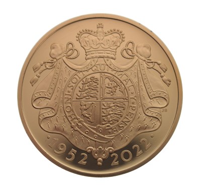 Lot 186 - Elizabeth II gold proof £5 coin, 2022, commemorating the Platinum Jubilee