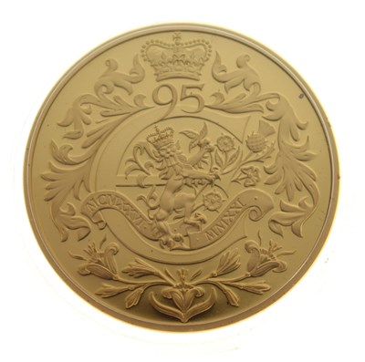 Lot 185 - Jersey - Elizabeth II gold £5 coin, 2021