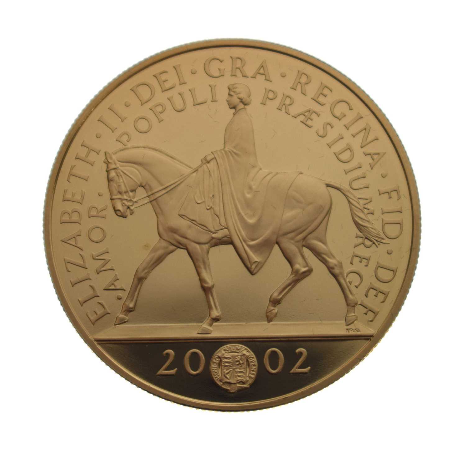 Lot 181 - Elizabeth II gold £5 coin, 2002