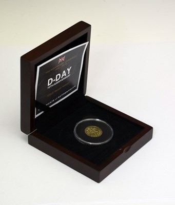 Lot 284 - Jersey 9ct gold one-penny coin, 2019, commemorating the Normandy Landings