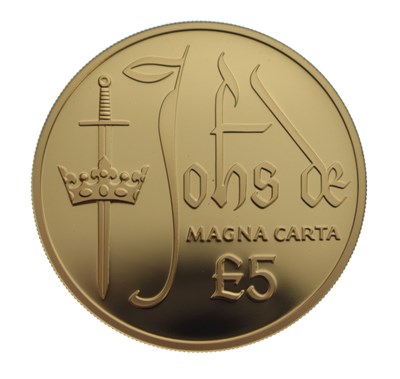 Lot 183 - Bailiwick of Guernsey - Elizabeth II gold proof £5 coin, 2015