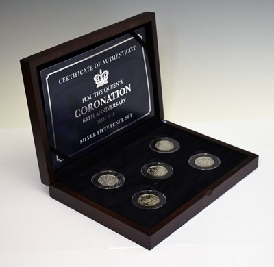 Lot 315 - Isle of Man - Elizabeth II Silver Fifty Pence Set, 2018