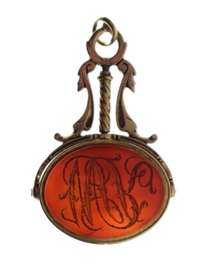 Lot 94 - Early 19th century carnelian intaglio unmarked yellow metal swivel fob