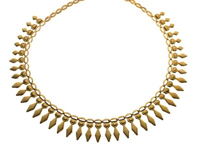 Lot 89 - 9ct gold fringed necklace