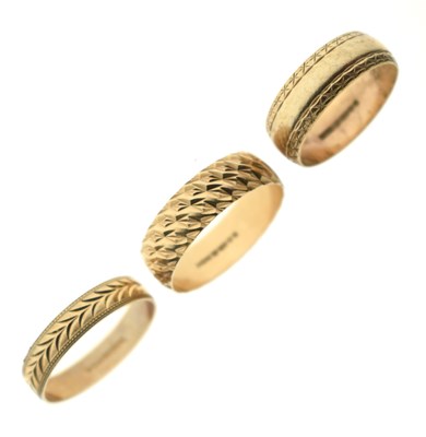 Lot 63 - Three 9ct gold wedding bands