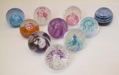 Lot 557 - Ten Caithness paperweights