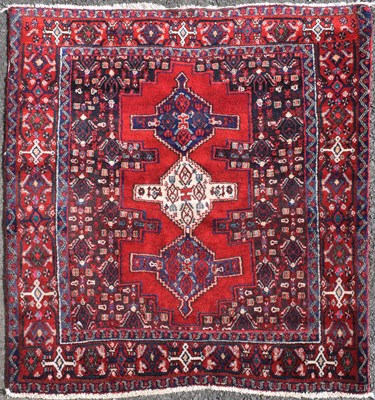 Lot 696 - Middle Eastern Qashqai type wool prayer rug