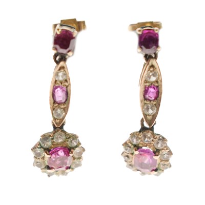 Lot 132 - Pair of rose gold coloured yellow metal gem set drop earrings